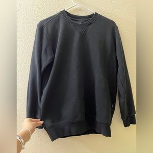 nespa black crewneck